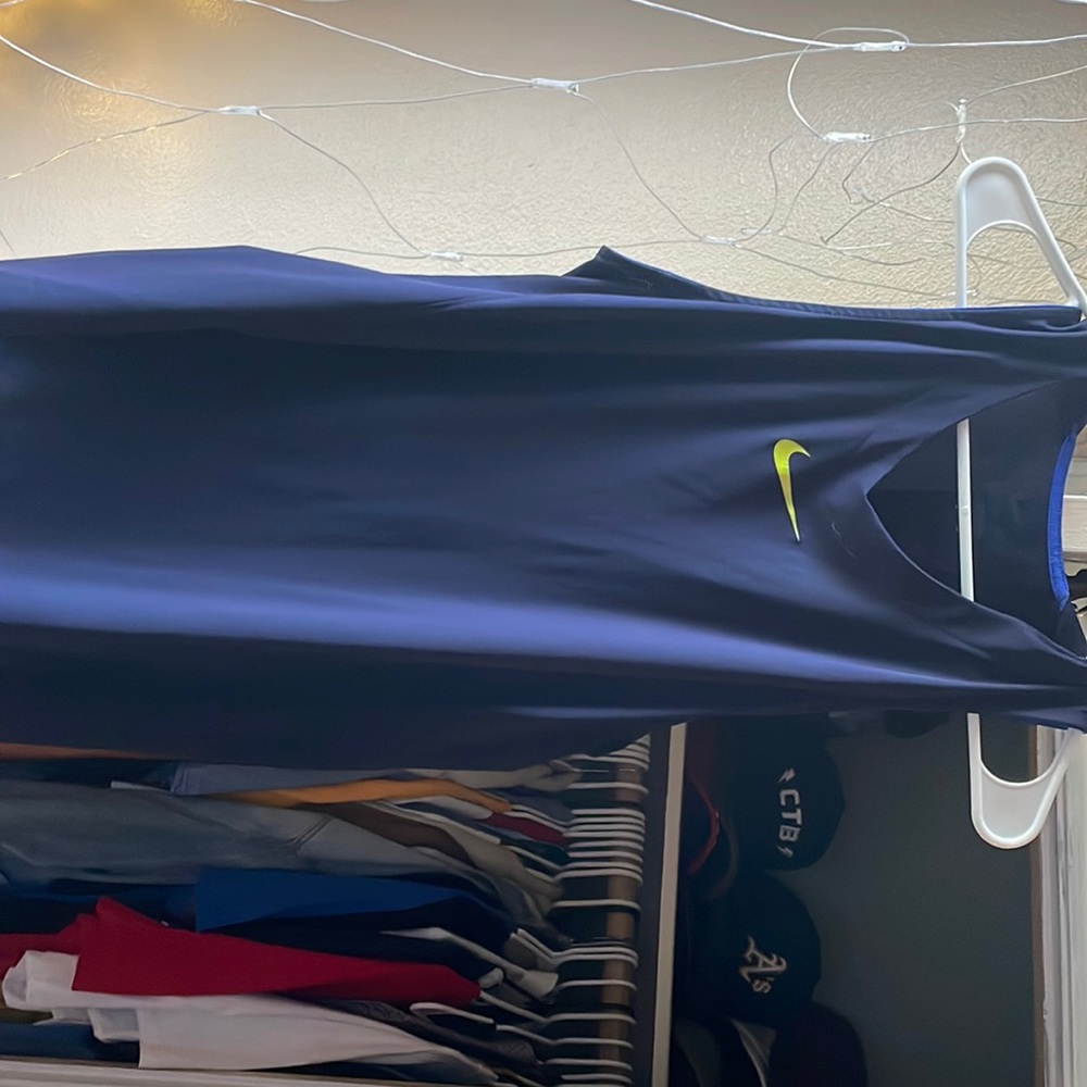 Nike compression sleeveless